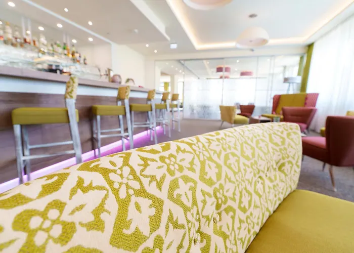 Hotel Am Berg Esslingen 3*