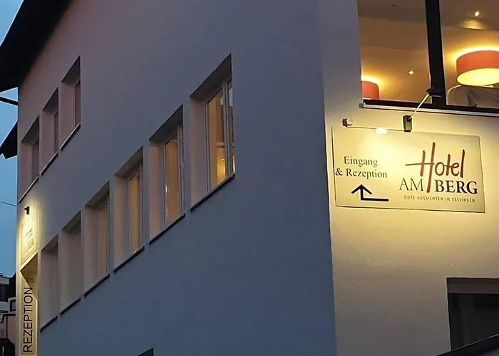 Hotel Am Berg Esslingen 3*