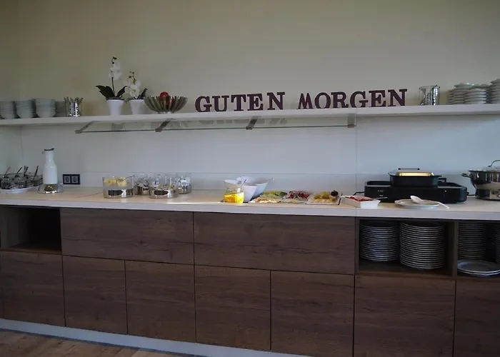 Am Berg Esslingen 3*