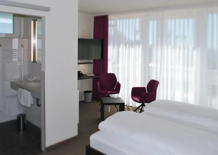 Am Berg Esslingen 3*